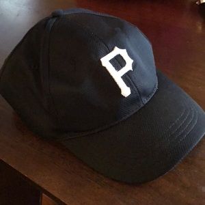 Black Pittsburgh Pirates Baseball Cap